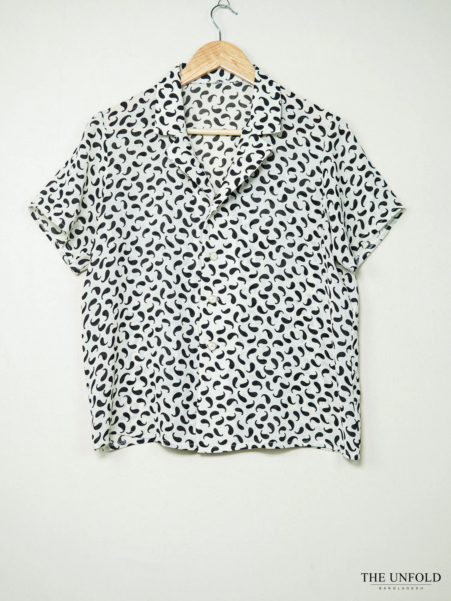 Black and White Paisley Camp Collar Shirt