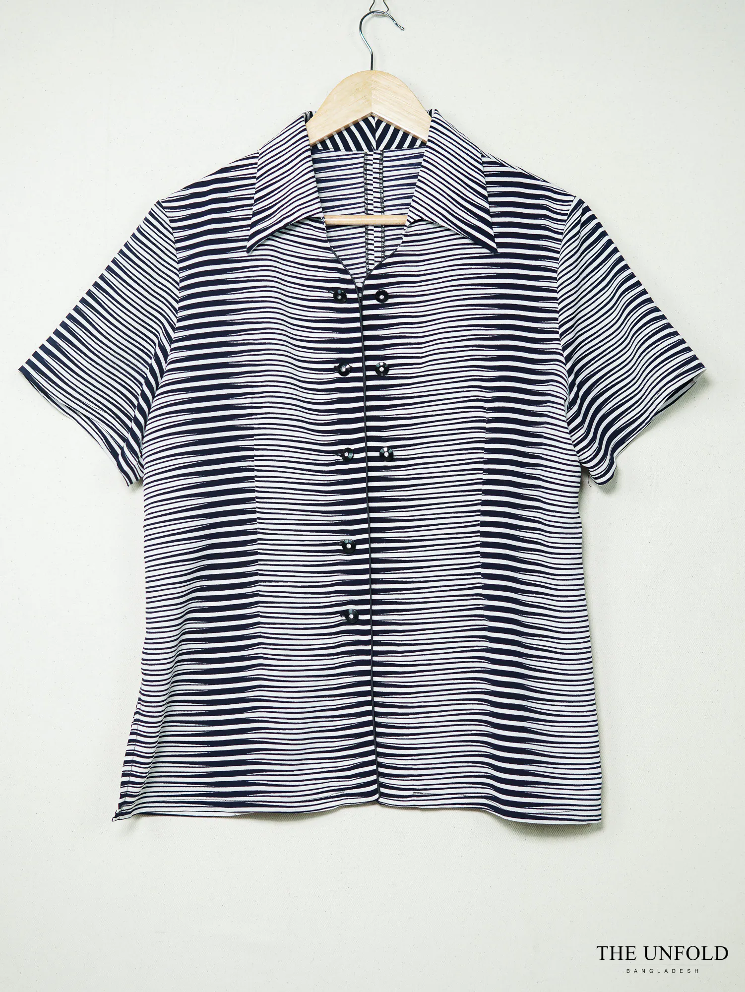 Navy and White Abstract Stripe Short-Sleeve Shirt