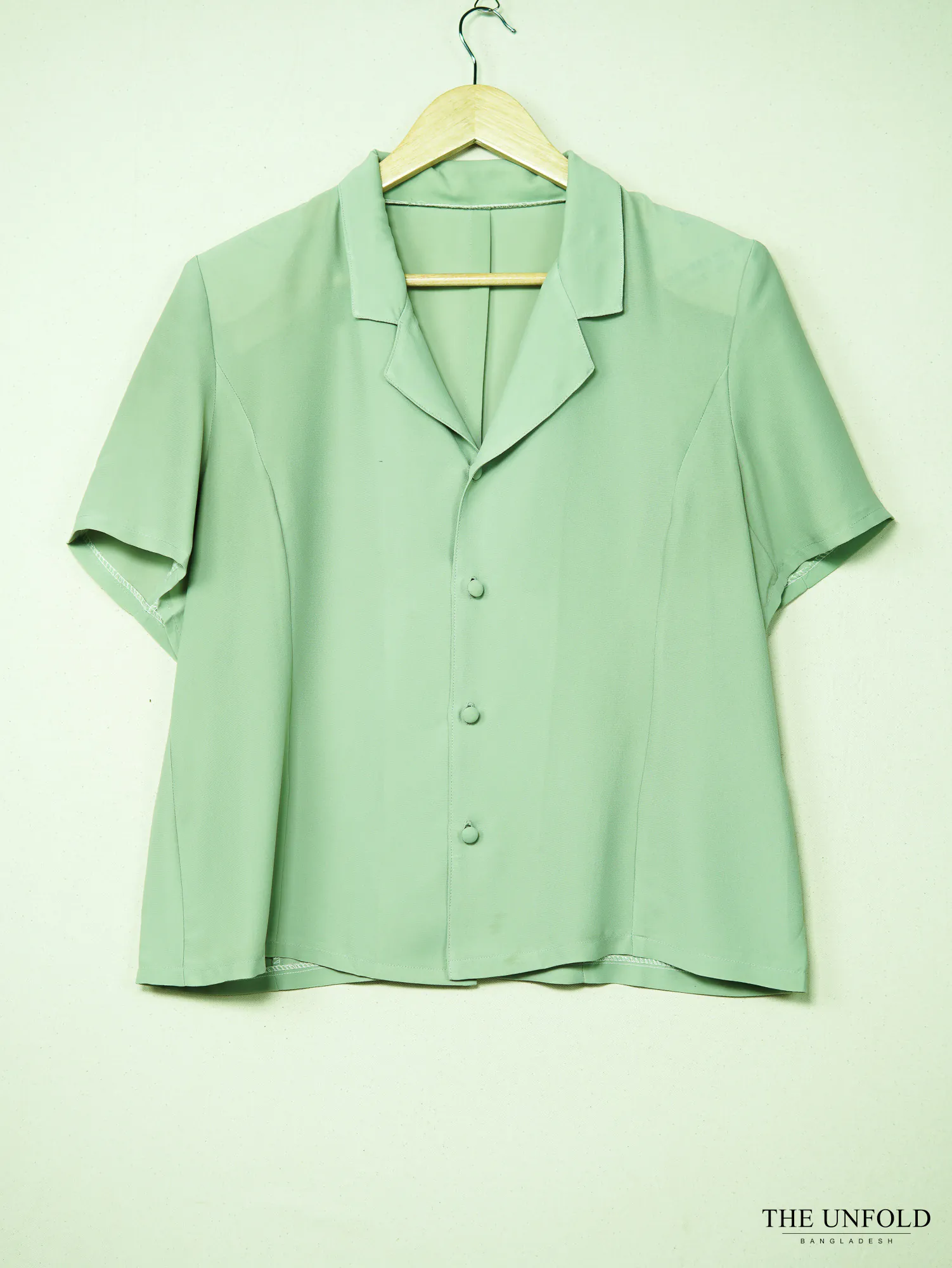 Women's Mint Green Short Sleeve Collared Shirt