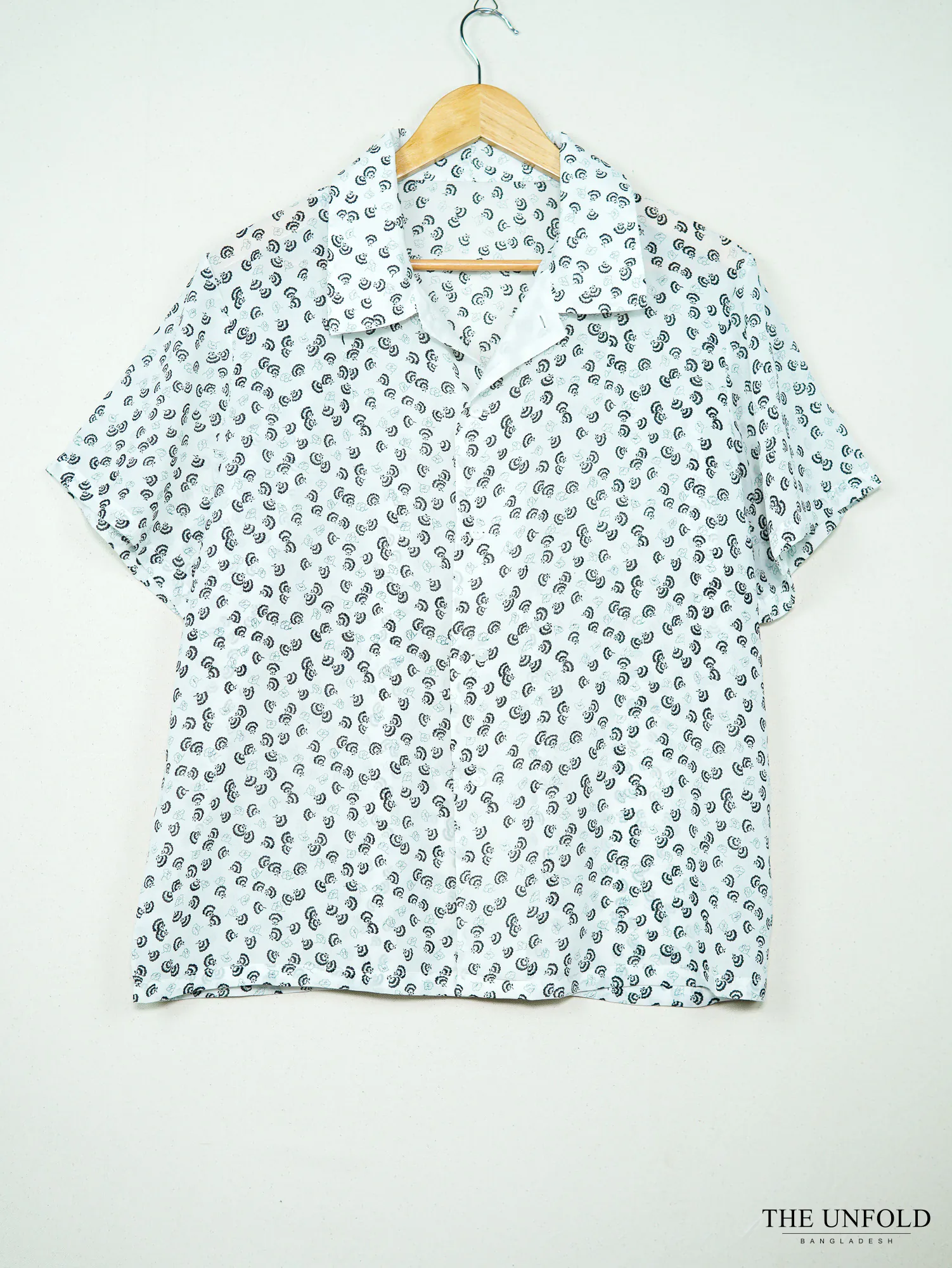 Women's Light Blue Printed Short Sleeve Button-Front Shirt