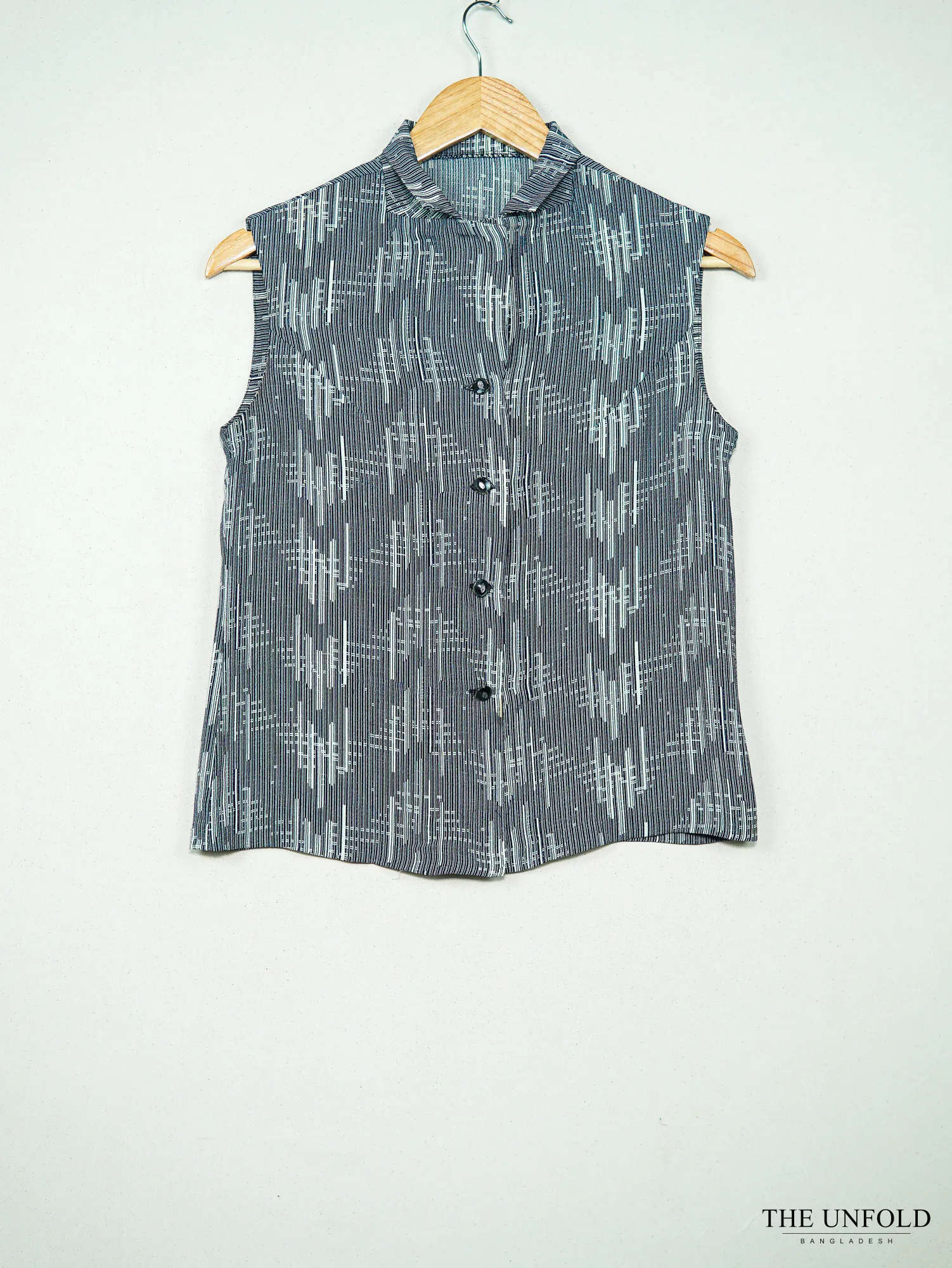 Women's Dark Grey Printed Sleeveless Top