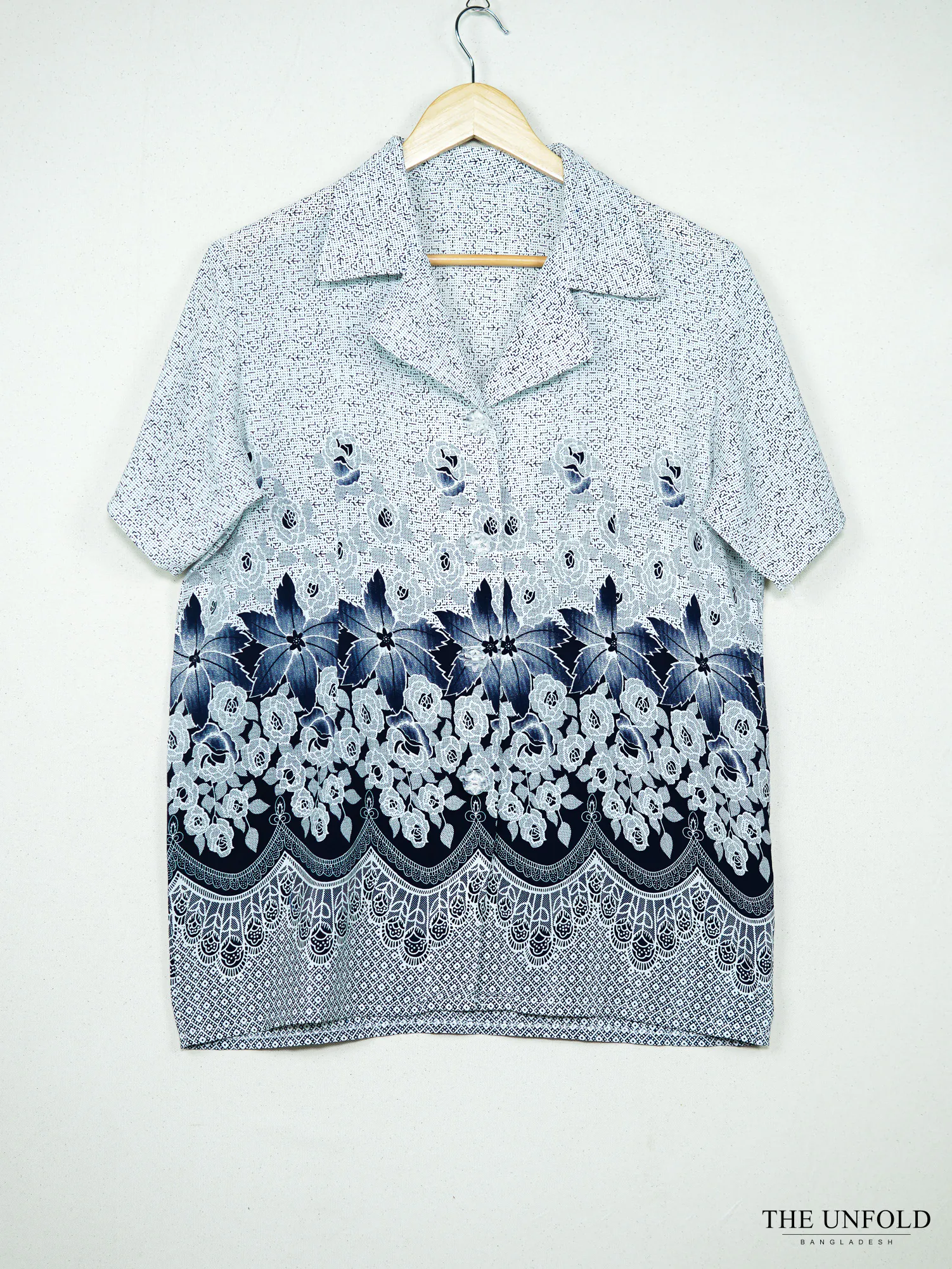 Women's Blue and White Printed Collared Short Sleeve Shirt