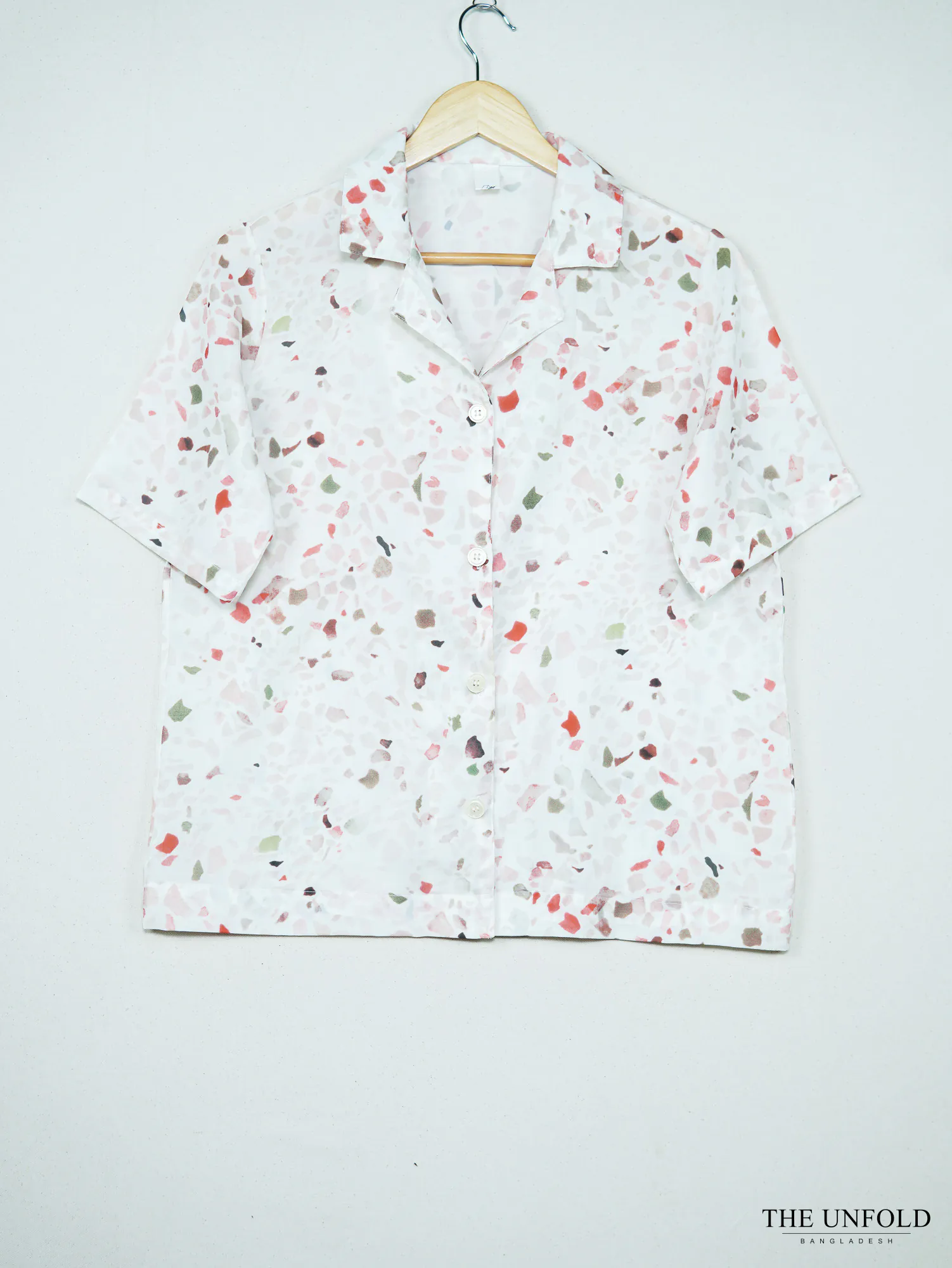 Women's White Printed Short Sleeve Button-Up Shirt