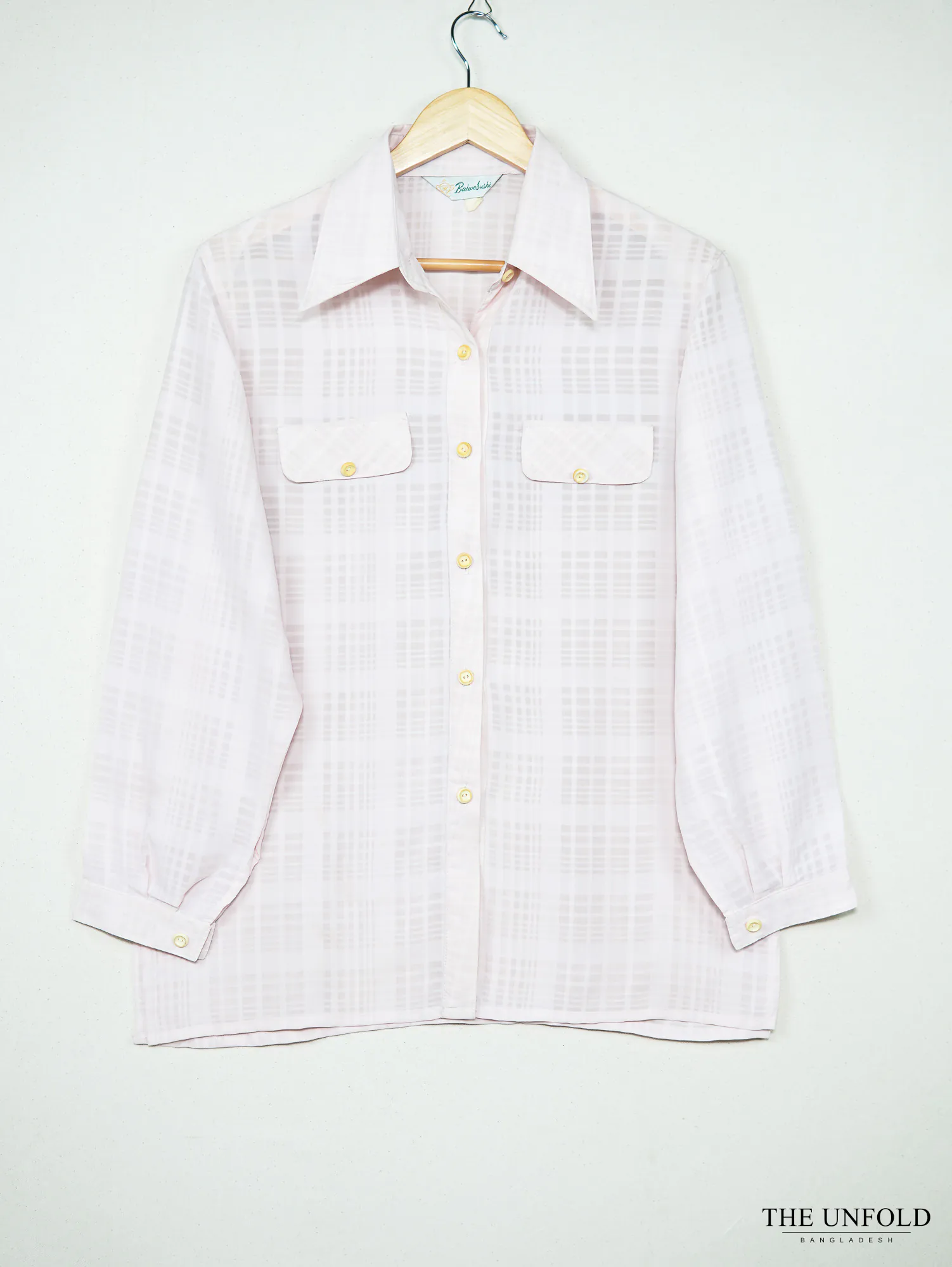 Women's Light Pink Check Collared Button-Up Shirt