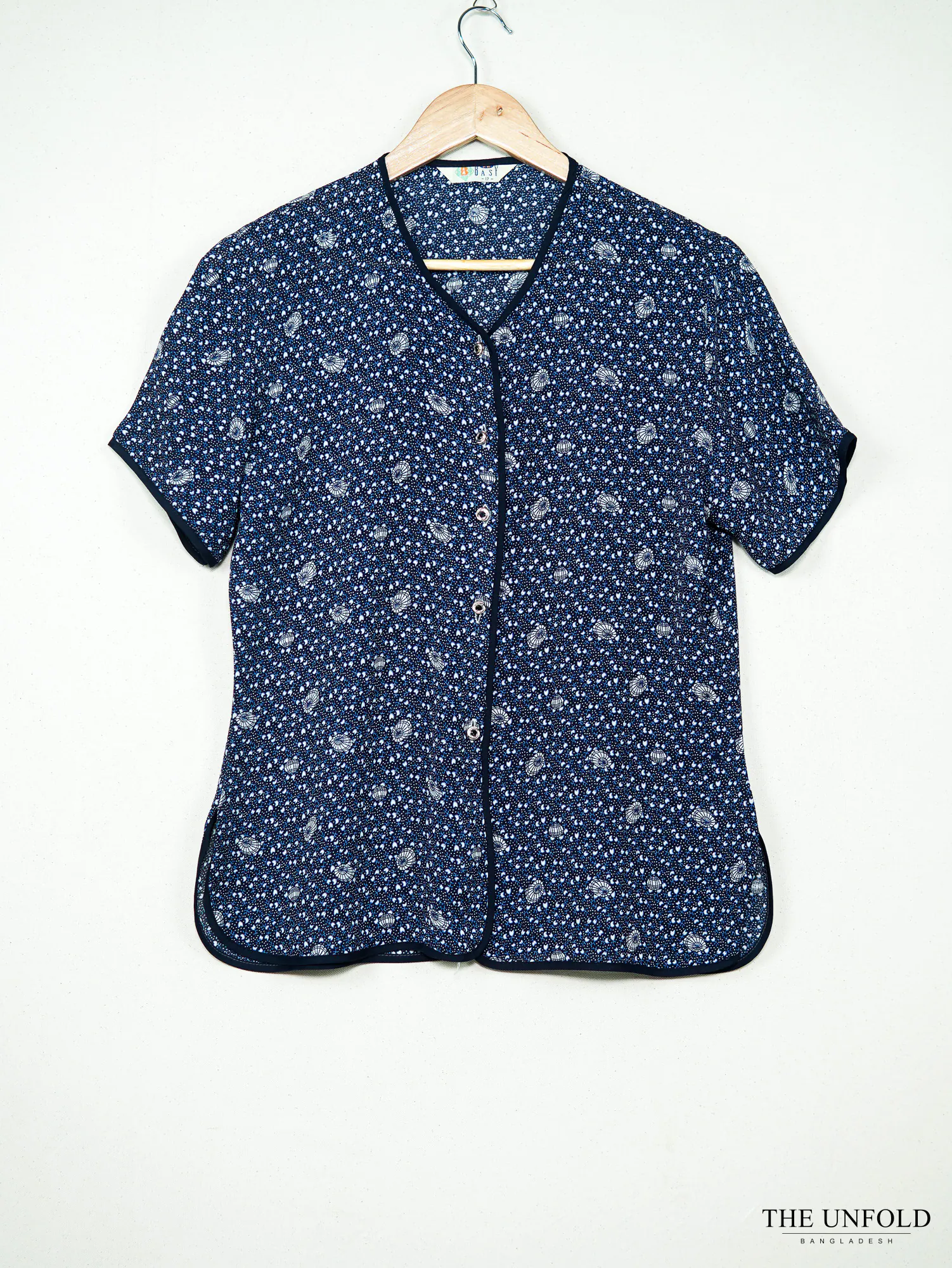 Women's Navy Blue Printed Short Sleeve Button-Front Top