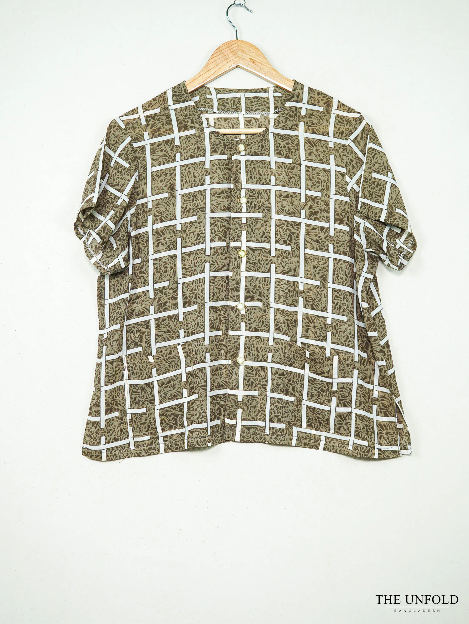 Women's Olive Green Printed Short Sleeve Button-Front Shirt