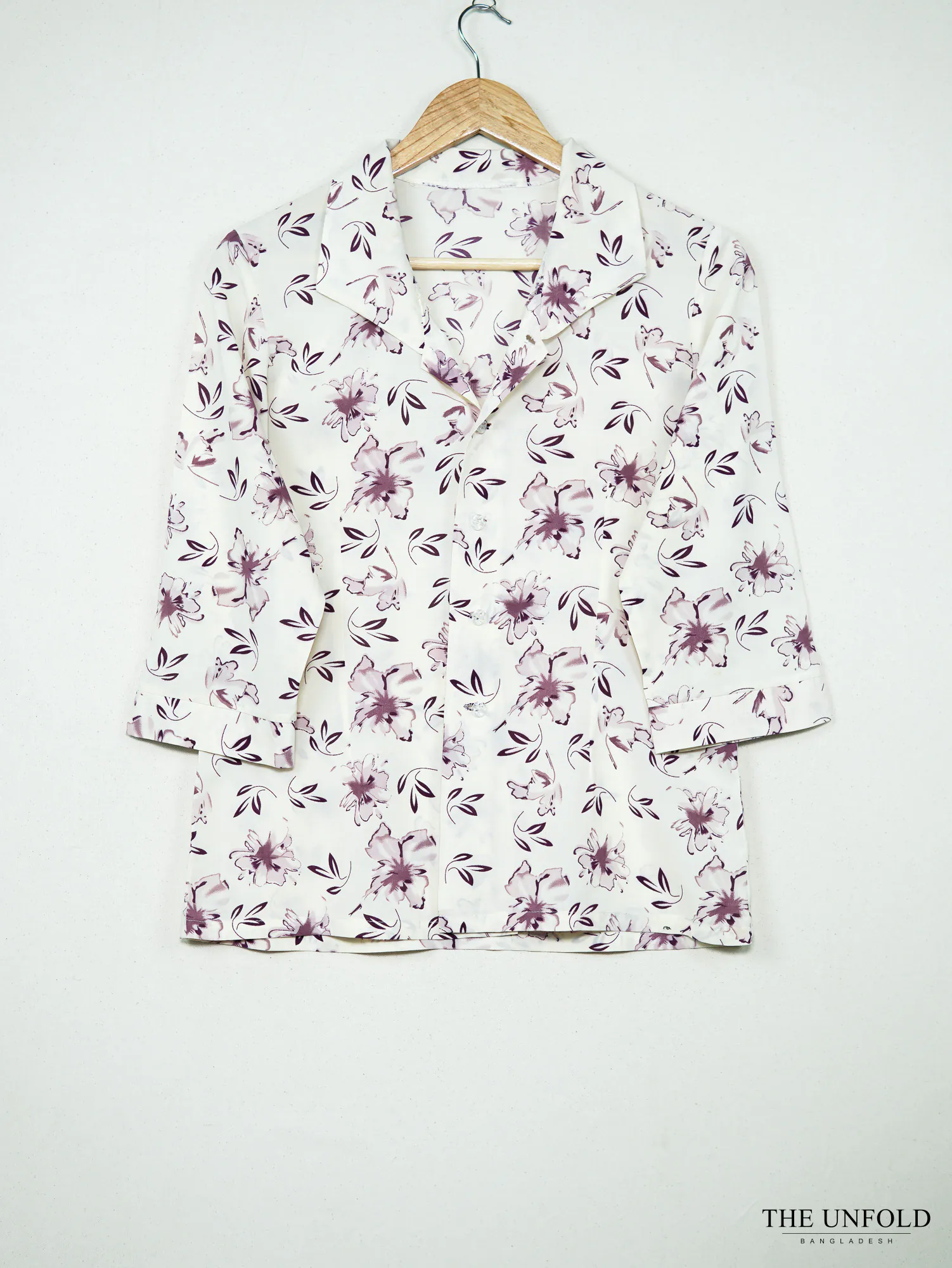 Women's Off-white Floral Collared Shirt