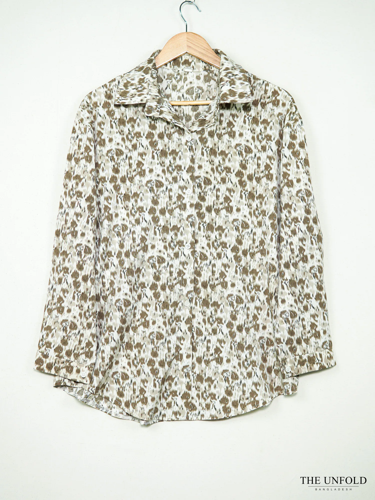 Women's White and Brown Printed Collared Shirt